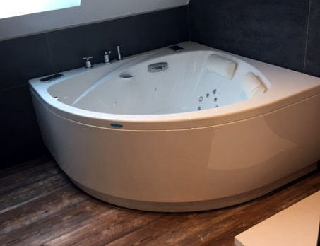Baignoire balnéo - Transformez votre salle de bains en un cocon de bien-être…