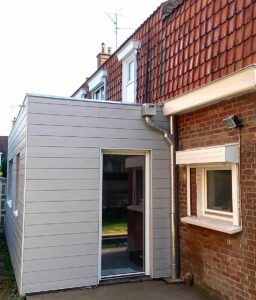 Extension en ossature bois et bardage CEDRAL - Croix (Lille)